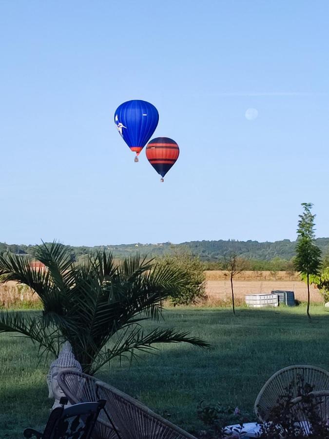 Gite La Baronniere Castels Exteriér fotografie